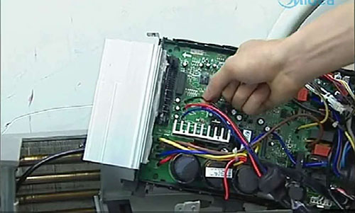 德清美的空调电话是多少